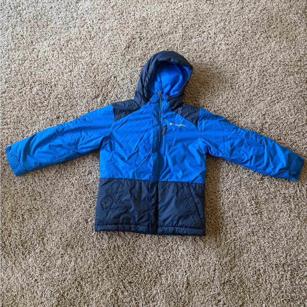 Columbia Blue and Black Outdoor Jacket